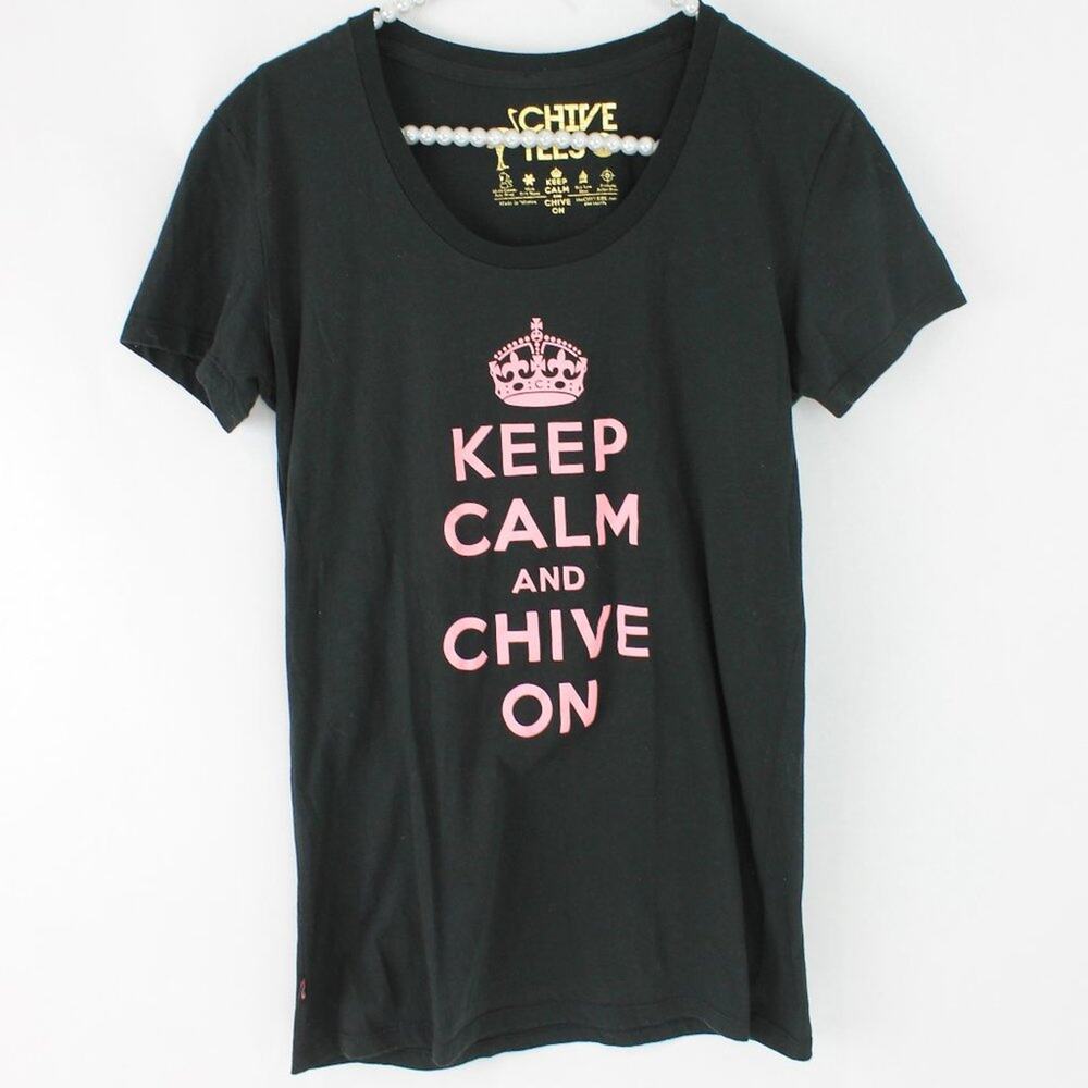 Chive Tees Keep Calm & Chive On Graphic Novelty T-shirt Size Medium